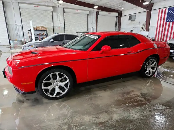 2C3CDZAGXGH330014 2016 DODGE CHALLENGER - Image 1
