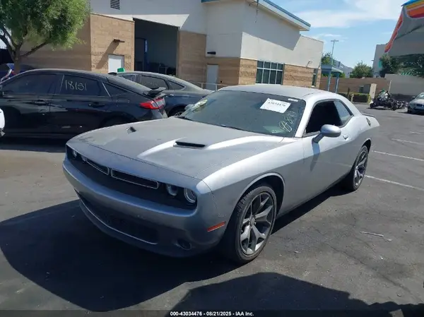 2C3CDZAGXGH330059 2016 DODGE CHALLENGER - Image 2