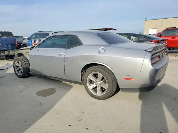 2C3CDZAGXGH336962 2016 DODGE CHALLENGER - Image 2