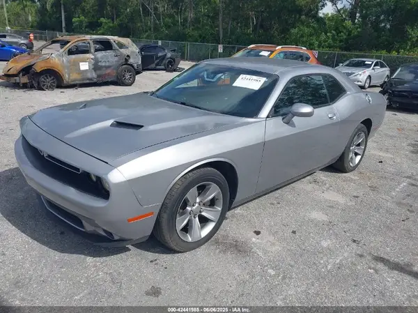 2C3CDZAGXGH344740 2016 DODGE CHALLENGER - Image 2