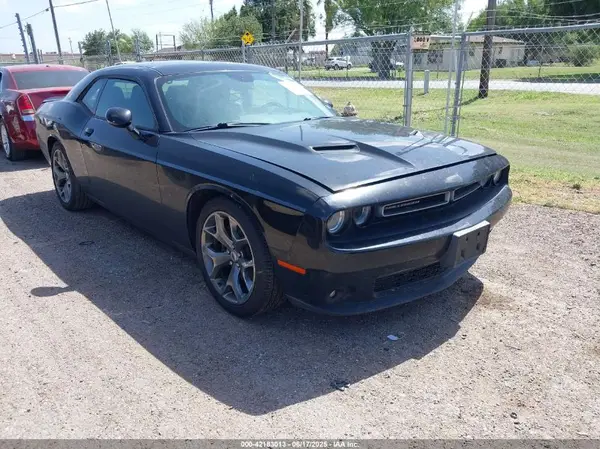 2C3CDZAGXHH501071 2017 DODGE CHALLENGER - Image 1