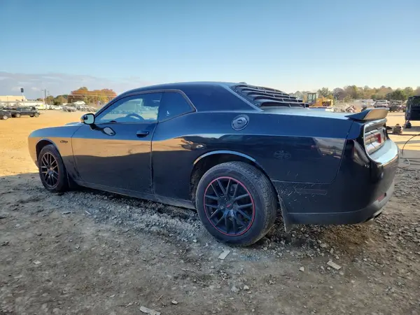 2C3CDZAGXHH568642 2017 DODGE CHALLENGER - Image 2