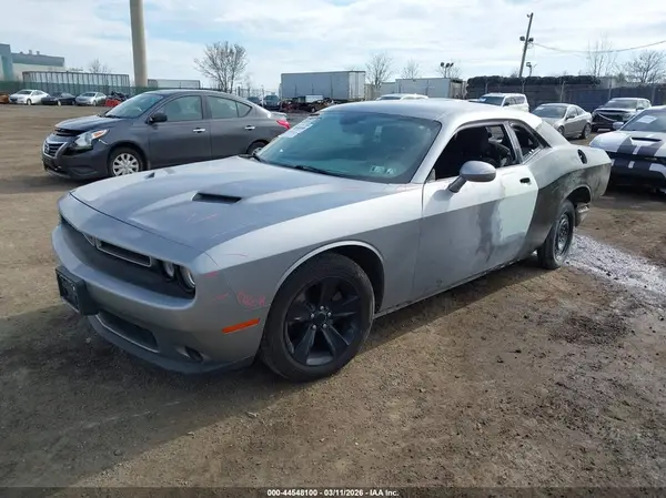 2C3CDZAGXHH600716 2017 DODGE CHALLENGER - Image 2