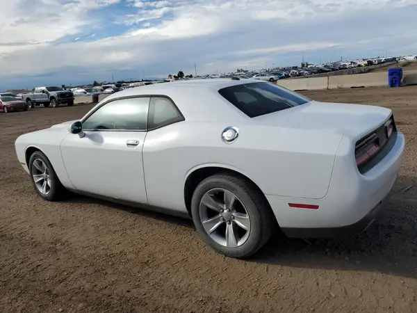 2C3CDZAGXHH604314 2017 DODGE CHALLENGER - Image 2