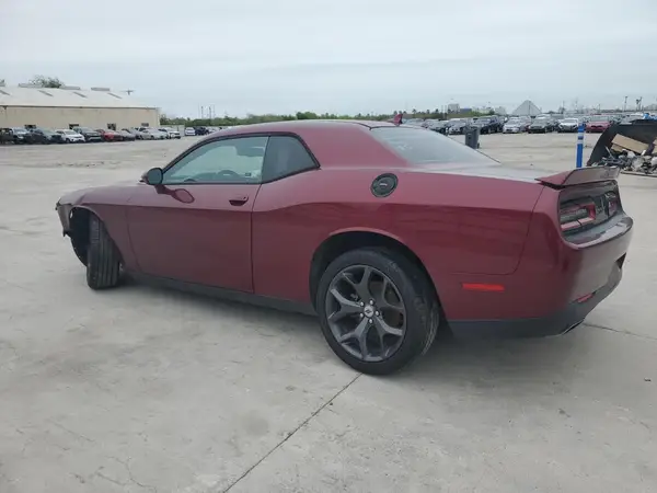2C3CDZAGXHH611733 2017 DODGE CHALLENGER - Image 2