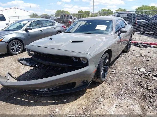 2C3CDZAGXHH613904 2017 DODGE CHALLENGER - Image 2
