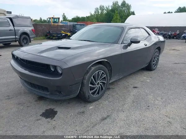 2C3CDZAGXHH619296 2017 DODGE CHALLENGER - Image 2