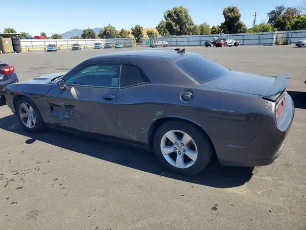 2C3CDZAGXHH629343 2017 DODGE CHALLENGER - Image 2
