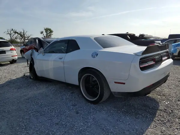 2C3CDZAGXJH121752 2018 DODGE CHALLENGER - Image 2