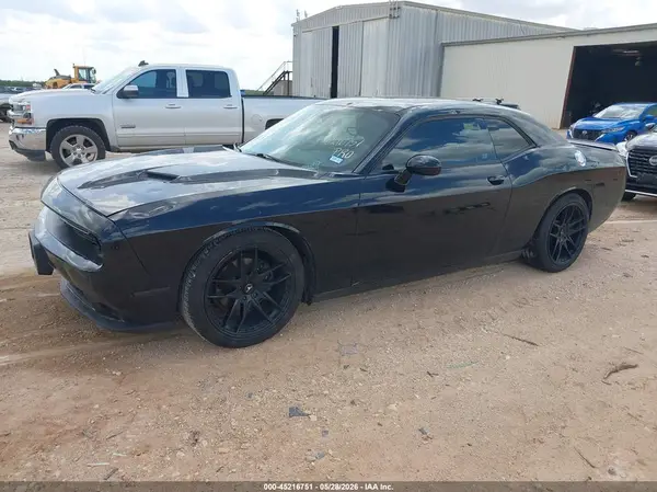 2C3CDZAGXJH127888 2018 DODGE CHALLENGER - Image 2