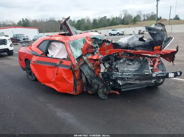 2C3CDZAGXJH131682 2018 DODGE CHALLENGER - Image 1