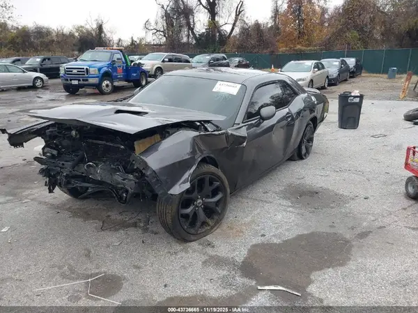 2C3CDZAGXJH182762 2018 DODGE CHALLENGER - Image 2
