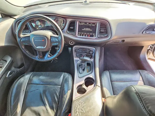 2C3CDZAGXJH183202 2018 DODGE CHALLENGER - Image 8