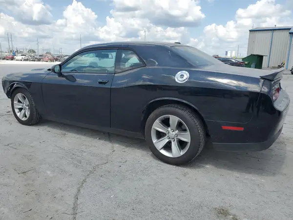 2C3CDZAGXJH199867 2018 DODGE CHALLENGER - Image 2
