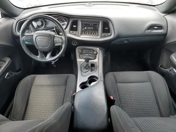 2C3CDZAGXJH199867 2018 DODGE CHALLENGER - Image 8