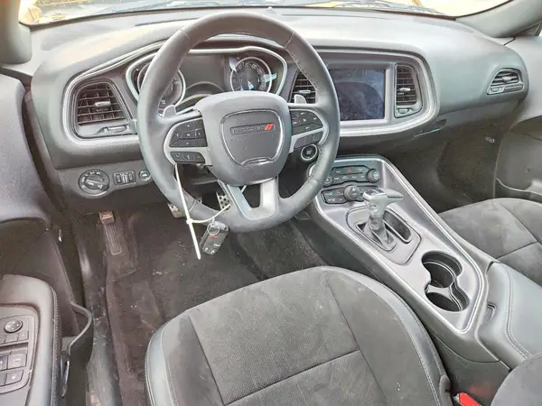 2C3CDZAGXJH200127 2018 DODGE CHALLENGER - Image 8