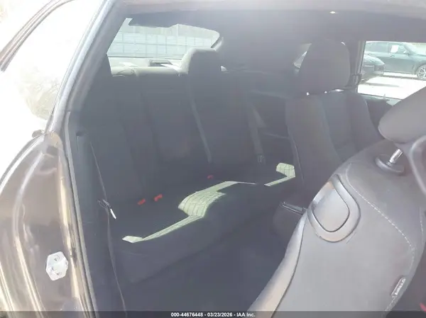 2C3CDZAGXJH215551 2018 DODGE CHALLENGER - Image 8