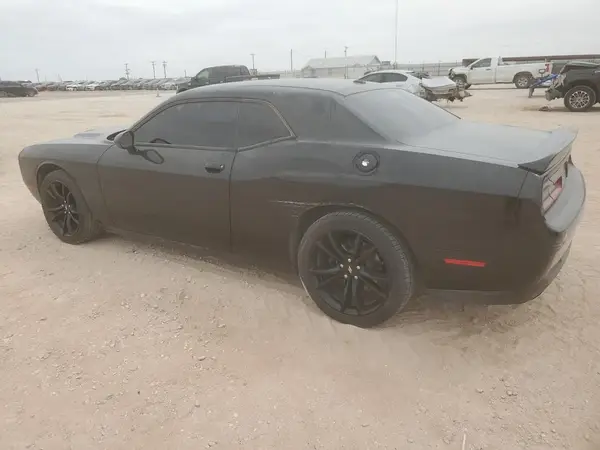 2C3CDZAGXJH229109 2018 DODGE CHALLENGER - Image 2