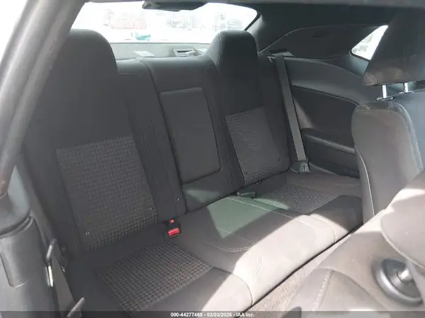 2C3CDZAGXJH242457 2018 DODGE CHALLENGER - Image 8