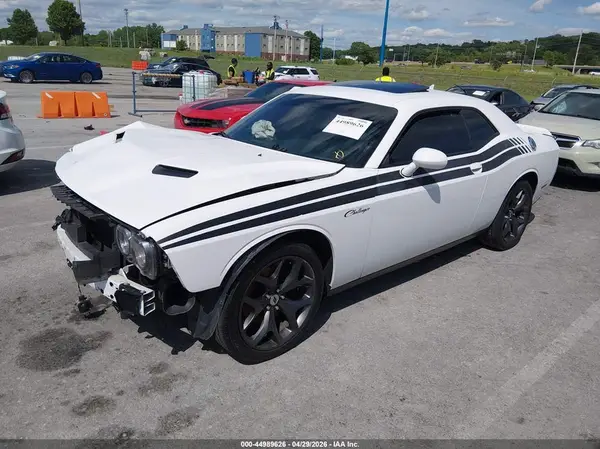 2C3CDZAGXJH258397 2018 DODGE CHALLENGER - Image 2