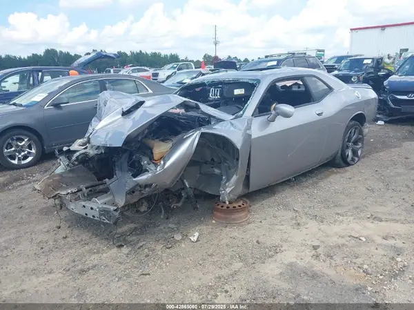 2C3CDZAGXJH258402 2018 DODGE CHALLENGER - Image 2