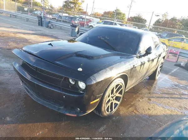 2C3CDZAGXJH270226 2018 DODGE CHALLENGER - Image 2