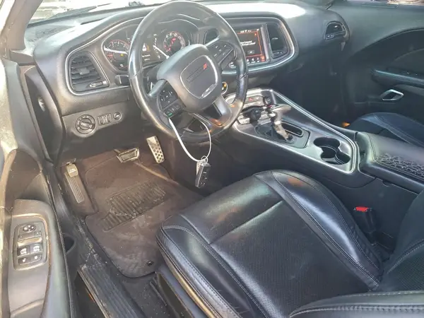 2C3CDZAGXJH286765 2018 DODGE CHALLENGER - Image 8