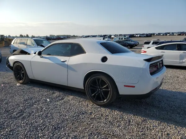 2C3CDZAGXJH287642 2018 DODGE CHALLENGER - Image 2