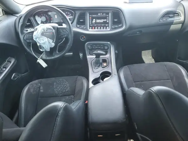 2C3CDZAGXJH287642 2018 DODGE CHALLENGER - Image 8