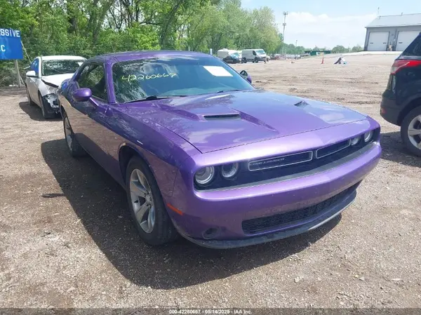 2C3CDZAGXJH310482 2018 DODGE CHALLENGER - Image 1