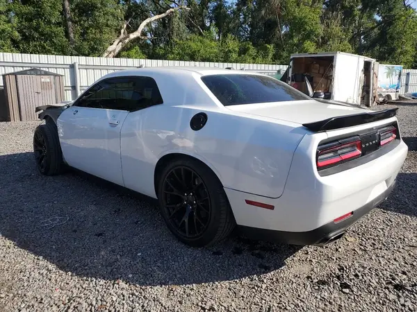 2C3CDZAGXJH321952 2018 DODGE CHALLENGER - Image 2
