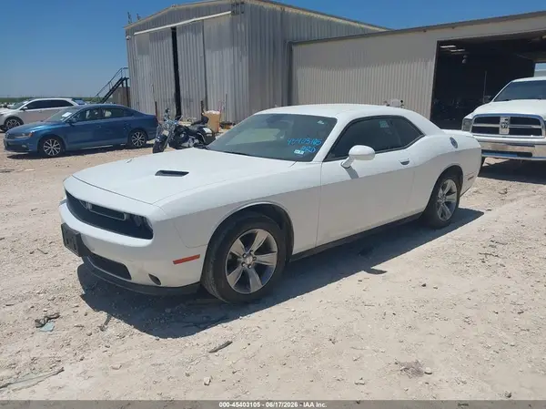 2C3CDZAGXJH322034 2018 DODGE CHALLENGER - Image 2