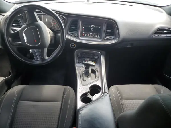 2C3CDZAGXJH334104 2018 DODGE CHALLENGER - Image 8