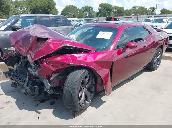 2C3CDZAGXJH339660 2018 DODGE CHALLENGER - Image 2