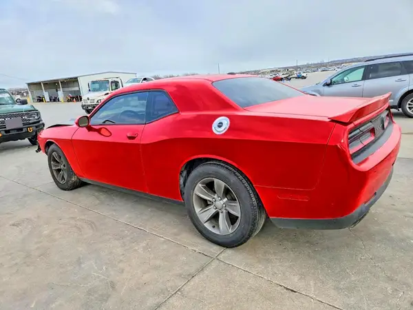 2C3CDZAGXKH524891 2019 DODGE CHALLENGER - Image 2