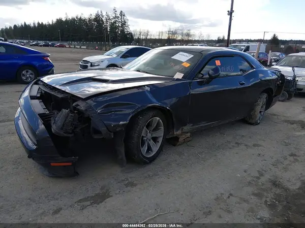 2C3CDZAGXKH532022 2019 DODGE CHALLENGER - Image 2
