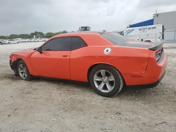 2C3CDZAGXKH560595 2019 DODGE CHALLENGER - Image 2