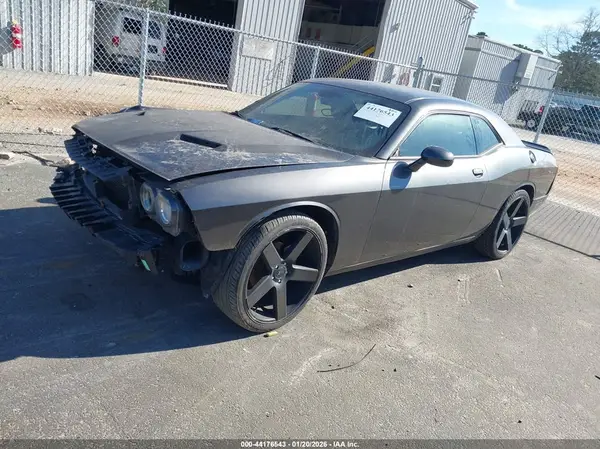 2C3CDZAGXKH602750 2019 DODGE CHALLENGER - Image 2