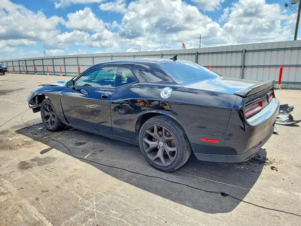 2C3CDZAGXKH623209 2019 DODGE CHALLENGER - Image 2