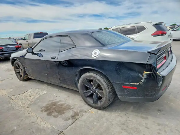2C3CDZAGXKH627857 2019 DODGE CHALLENGER - Image 2