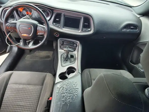 2C3CDZAGXKH627857 2019 DODGE CHALLENGER - Image 8