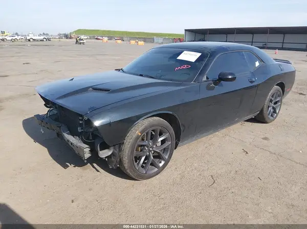 2C3CDZAGXKH638034 2019 DODGE CHALLENGER - Image 2