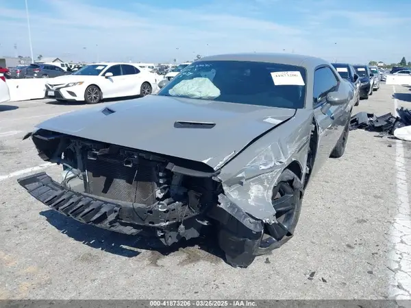 2C3CDZAGXKH642732 2019 DODGE CHALLENGER - Image 2