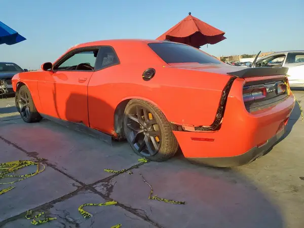 2C3CDZAGXKH649678 2019 DODGE CHALLENGER - Image 2