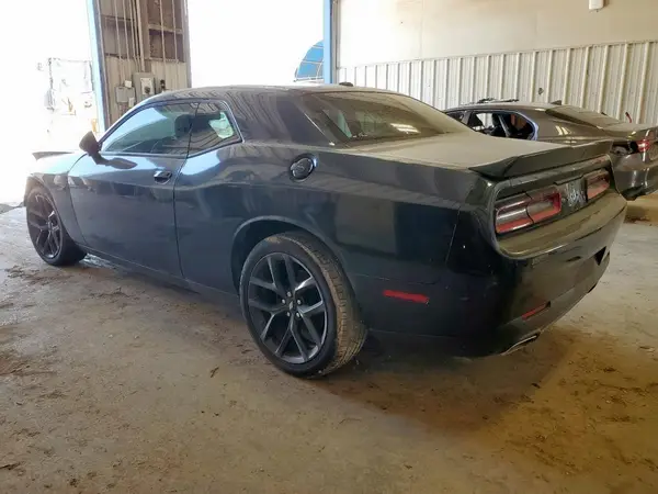 2C3CDZAGXKH665749 2019 DODGE CHALLENGER - Image 2