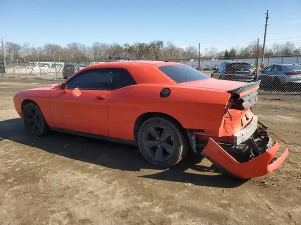 2C3CDZAGXKH676959 2019 DODGE CHALLENGER - Image 2