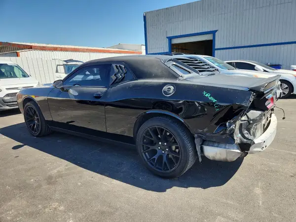 2C3CDZAGXKH677450 2019 DODGE CHALLENGER - Image 2