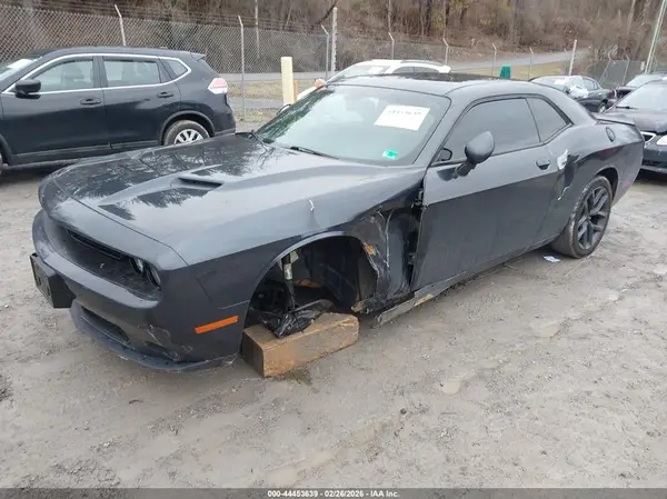 2C3CDZAGXKH684527 2019 DODGE CHALLENGER - Image 2