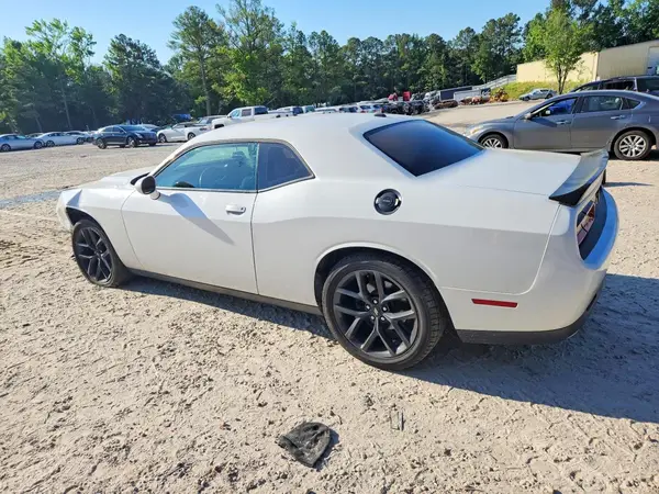 2C3CDZAGXKH724086 2019 DODGE CHALLENGER - Image 2