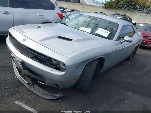 2C3CDZAGXKH730714 2019 DODGE CHALLENGER - Image 2